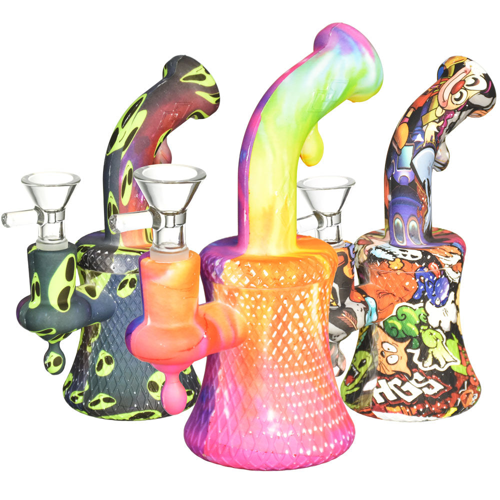 Allover Graphic Silicone Water Pipe - 6.5"/14mm F/Designs Vary - Smoke N’ Poke