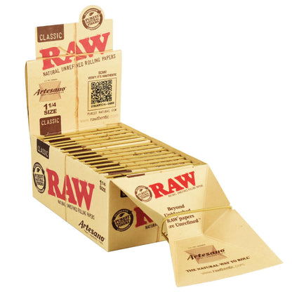 RAW Artesano Rolling Papers | 1 1/4 Inch - Smoke N’ Poke