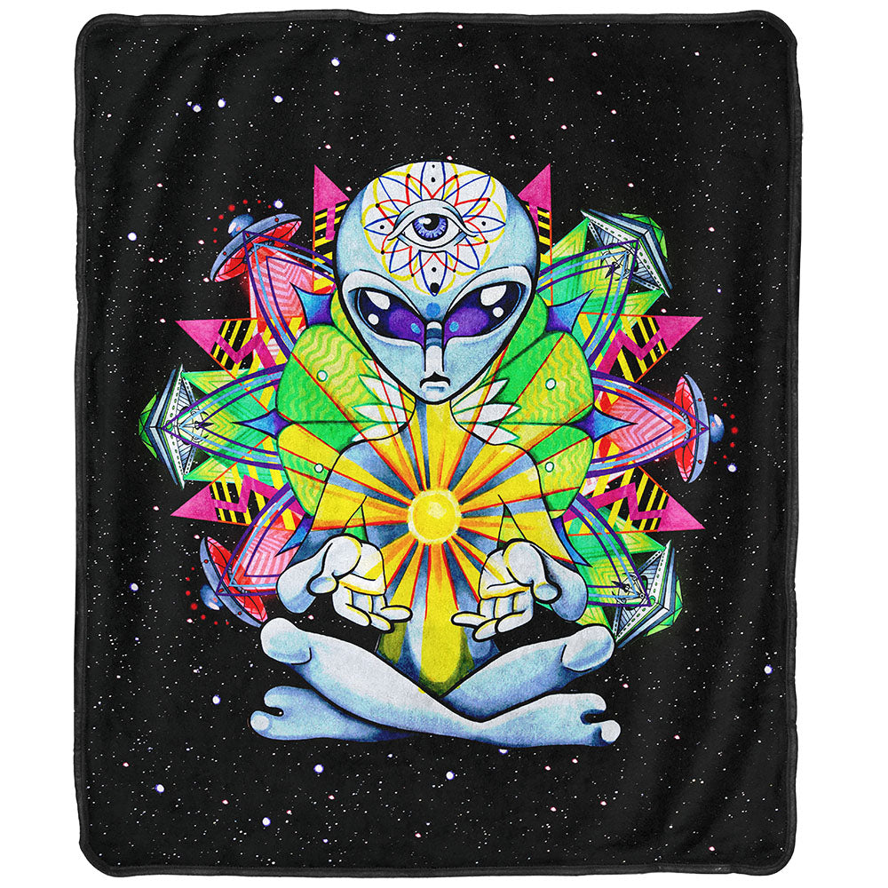 Pulsar Fleece Throw Blanket - Smoke N’ Poke