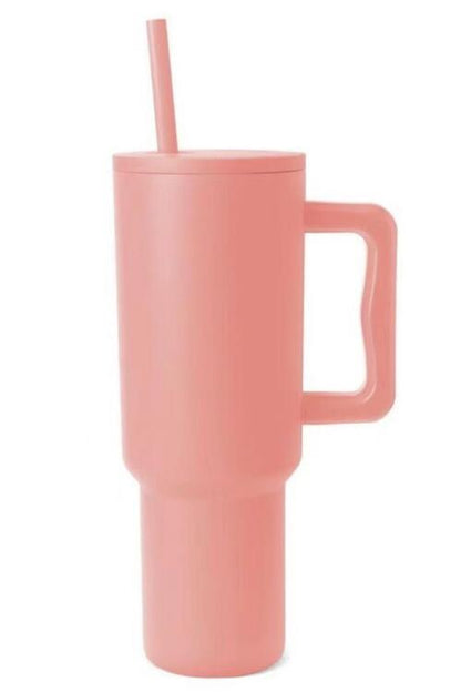 Vaso monocromático de acero inoxidable con pajita a juego